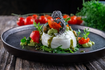 burrata italian cheese