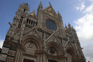 Fototapeta na wymiar Architectonic heritage in Siena, Italy