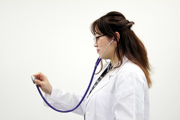 女性　医師　ドクター　病院　クリニック　白衣