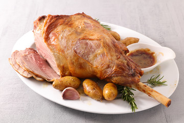 lamb leg with potato and rosemary