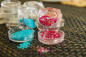 brokat pyłek do paznokci hybryda świeci