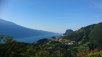 Fototapeta premium view of mountains