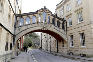 Fototapeta na wymiar Hertford Bridge, popularly known as the Bridge of Sighs, is a skyway joining two parts of Hertford College over New College Lane in Oxford, England,UK, Europe - city landmark. 