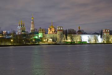 Obraz premium Novodevichy monastery was founded by Grand Duke Vasily III on may 13, 1524. The architectural ensemble of the monastery , formed in the XVI—XVII centuries. Russia, Moscow, February 2020