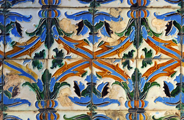 Azulejos de relieve de estilo renacentista 