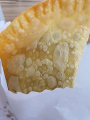 pastel frito