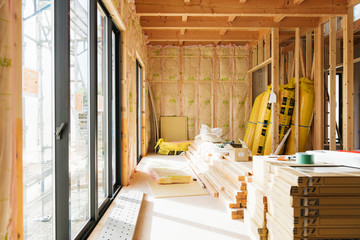 一軒家の建築中の写真