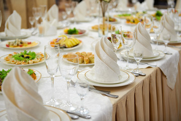 a table set in the restaurant, food and drink