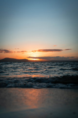 Obraz premium sunset over lake