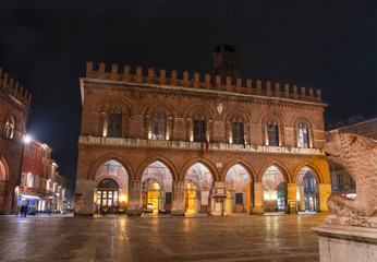 Fototapeta na wymiar Medieval town square, Cremona, Italy