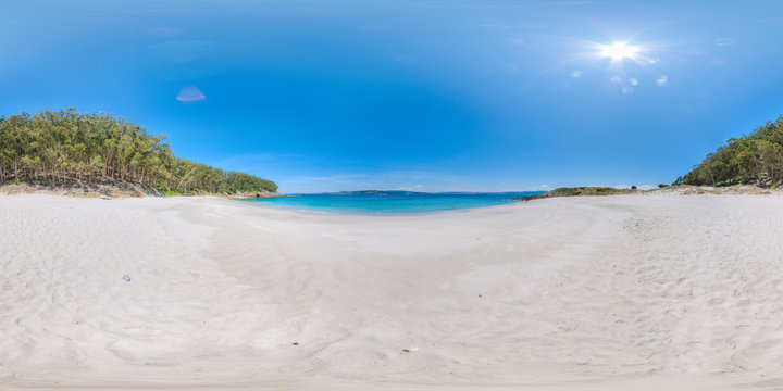 360 photo of the beach of Figueiras in the Cies Islands