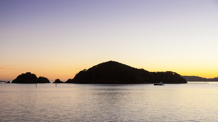 Fototapeta na wymiar Dawn at the Bay of Islands