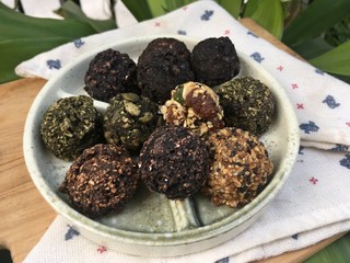 Chocolate, green tea, Thai tea, Cacao and Mixed fruit energy ball