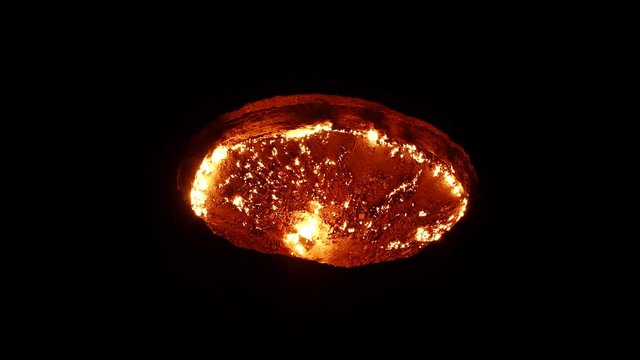 darvaza gas grater door to hell in Turkmenistan
