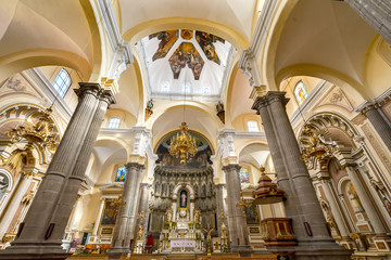 Fototapeta na wymiar Basilica Altar Dome La Compania Church Puebla Mexico