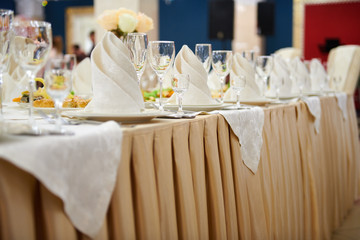 a table set in the restaurant, food and drink