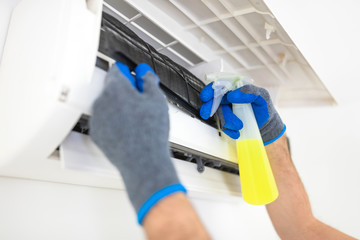 Aircondition service and maintenance, fixing AC unit and cleaning the filters.