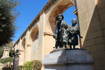 building in valletta in malta