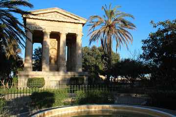 Fototapeta na wymiar alexander ball monument in the lower barrakka gardens in valletta in malta
