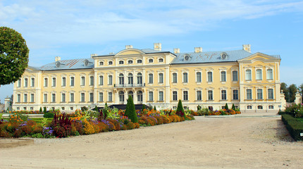 Fototapeta na wymiar Old Palace in the Latvia