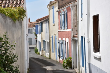 a street in the city center od Saint Gilles Croix da Vie