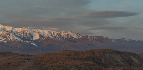 Fototapeta premium Autumn mountains and autumn trees
