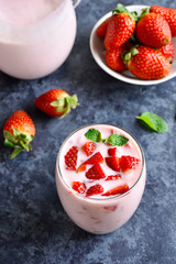 Strawberry yogurt with fresh berries