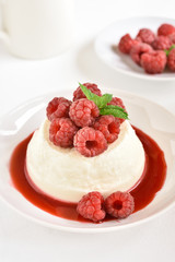 Panna cotta with fresh raspberries