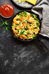 Shrimp and broccoli pasta