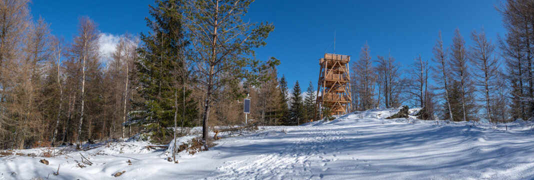 Tourist observation tower in the resort of Świerad&oacute;w-Zdr&oacute;j - Czerniawka Kopa