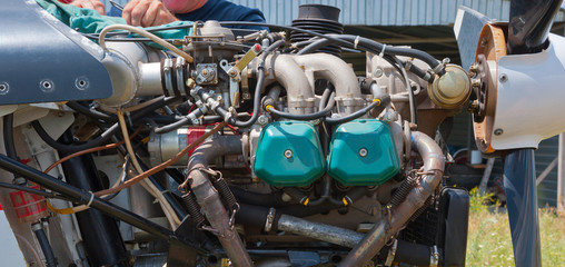 Fototapeta na wymiar Maintenance of a piston aircraft engine.