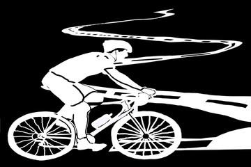  ciclista che padala su una lunga strada 