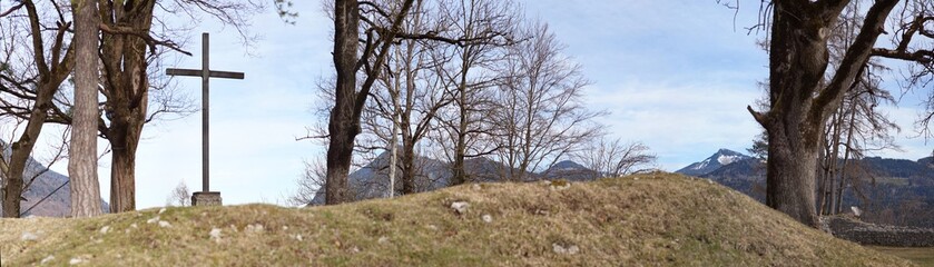 Kreuz an der Burgruine Oberaudorf