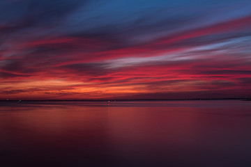 Fototapeta na wymiar Sunset on the atlantic ocean. Florida, USA