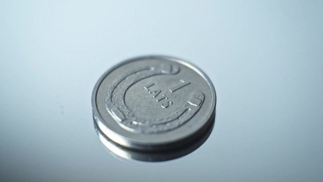 1 lats 2010 - Horseshoe up Closeup Coin of the Latvian republic