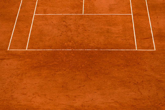 View on a tennis clay court and baseline