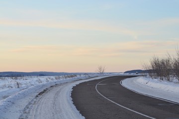 The road of the departing sunset