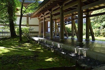 일본 교토의 사찰 정원 건축양식