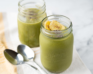 Green Vegetable Fruit Smoothie with Banana