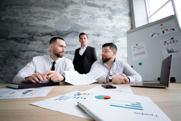 The Businessman tells partners production market strategy