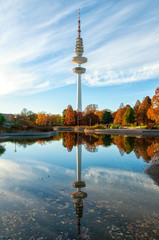 Der Fernsehturm in Hamburg © Andreas