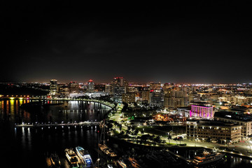 Fototapeta premium Night shot of West Palm Beach FL