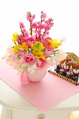 ひな祭り　フラワーアレンジ