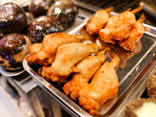 Fried chicken cooked according to a special recipe.
