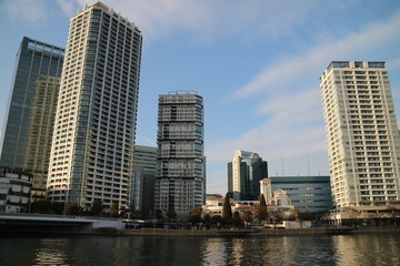 Obraz na płótnie Canvas 横浜ポートサイトの高層マンション