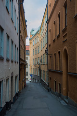 Fototapeta na wymiar coloured houses in old European town 