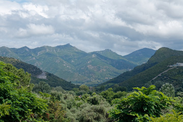 Góry na Korsyce - obrazy, fototapety, plakaty