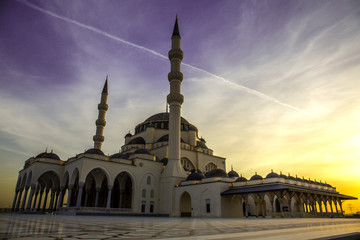 The Sharjah Mosque, is the largest mosque in the Emirate of Sharjah, the United Arab Emirates