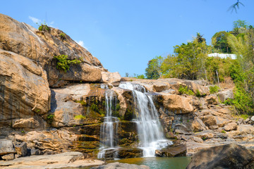 Fototapeta na wymiar view of waterfalls at Munnar India