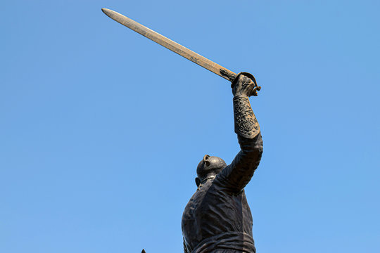 Picture of statue of great maratha warrior Bajiprabhu Deshpande
